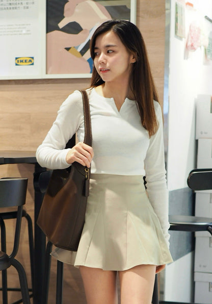 日常純色小V領長袖T[包色之選!]