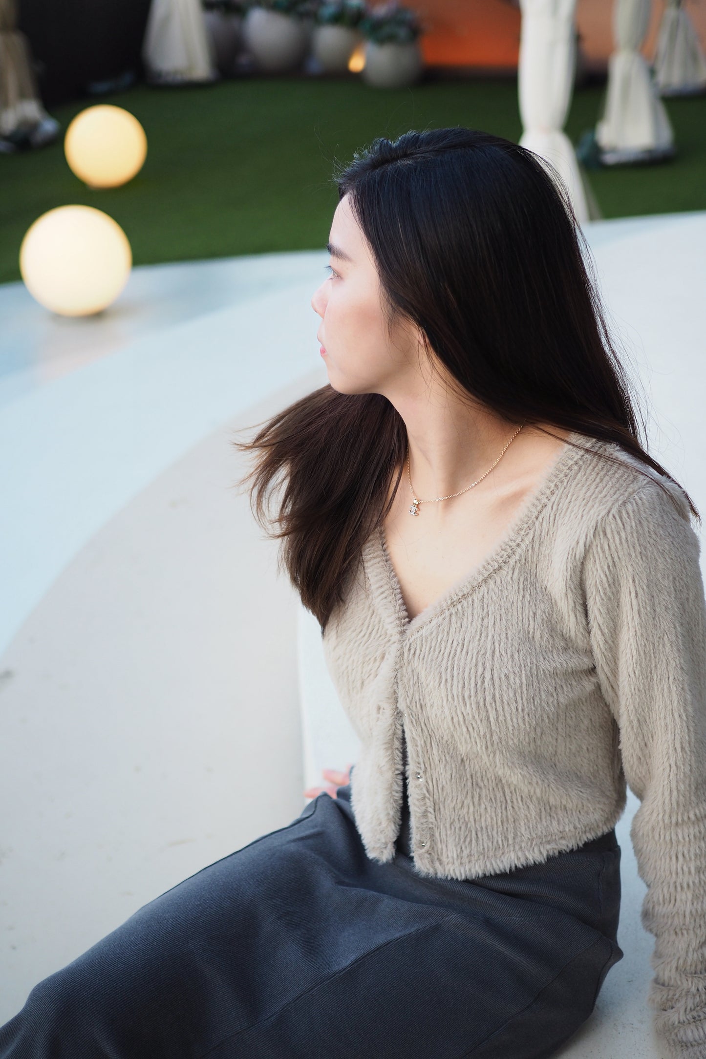 滑捋捋V領貂毛外套