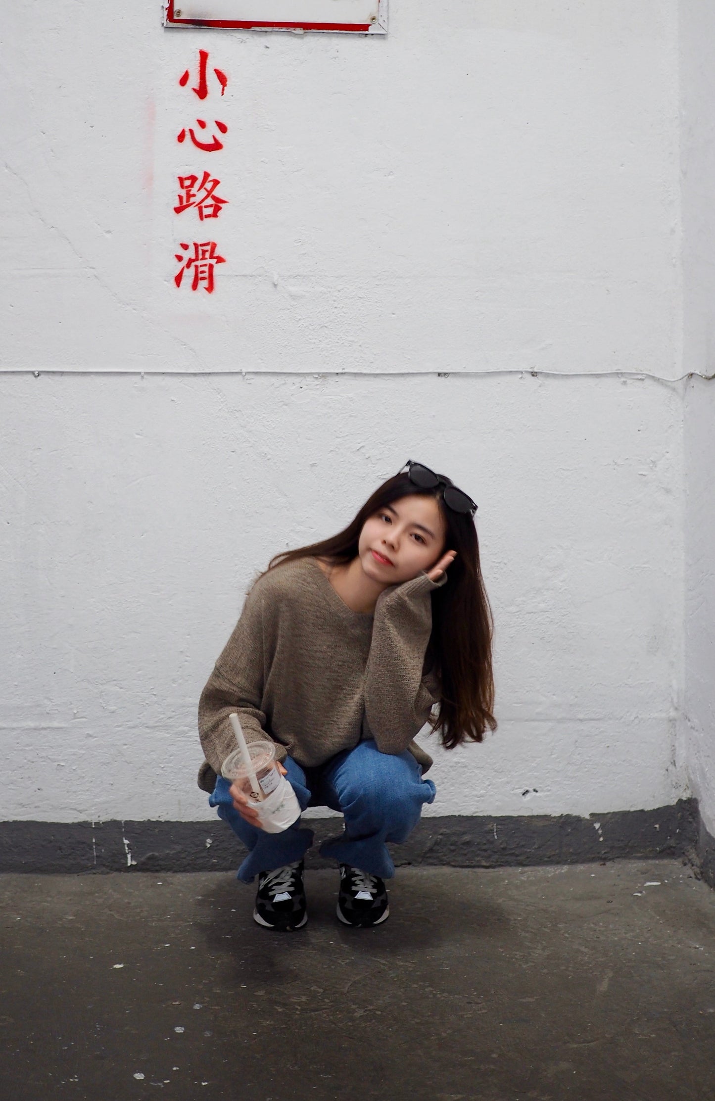 [超顯瘦!]寛鬆V領針織上衣