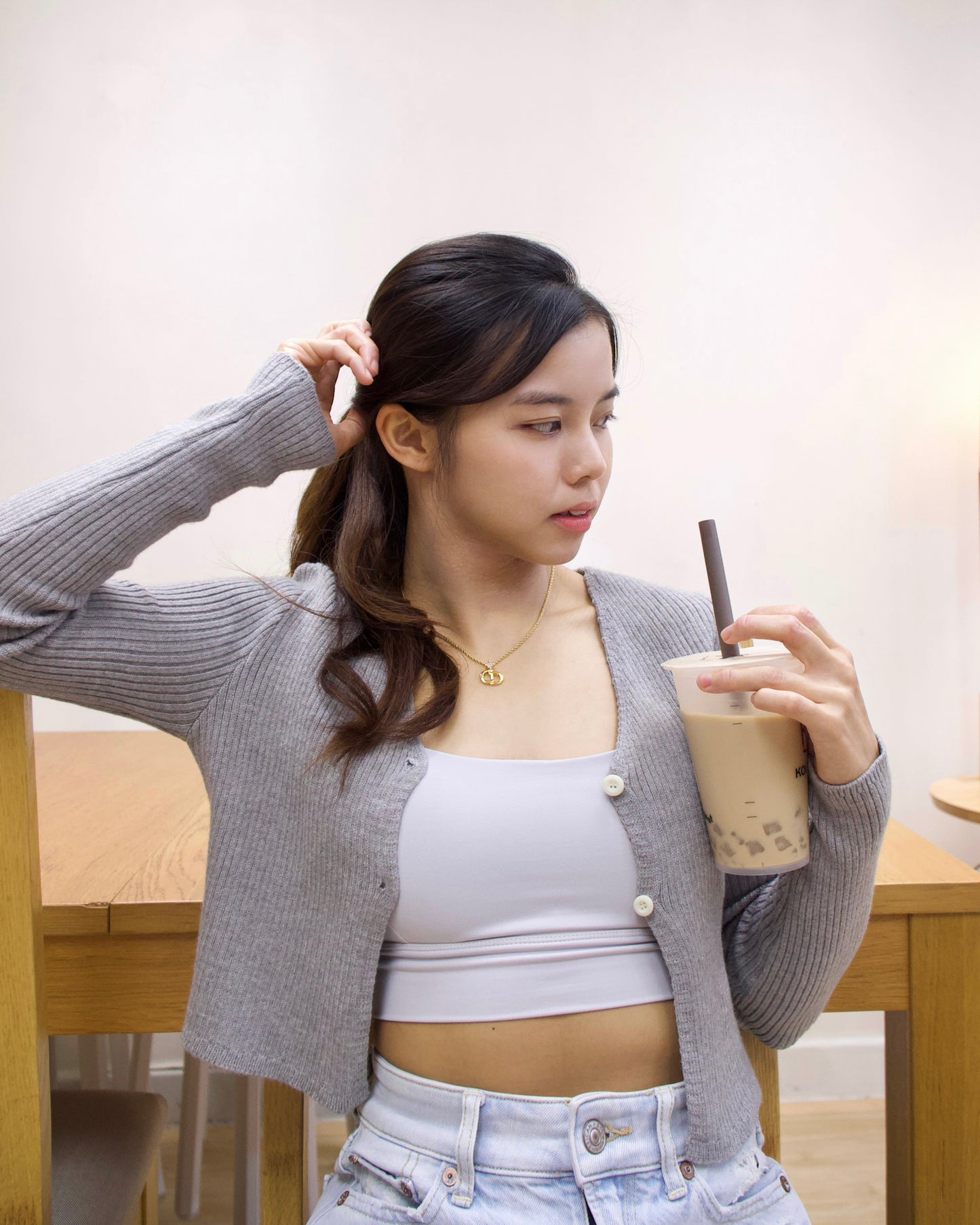 溫柔短身針織鈕扣開衫