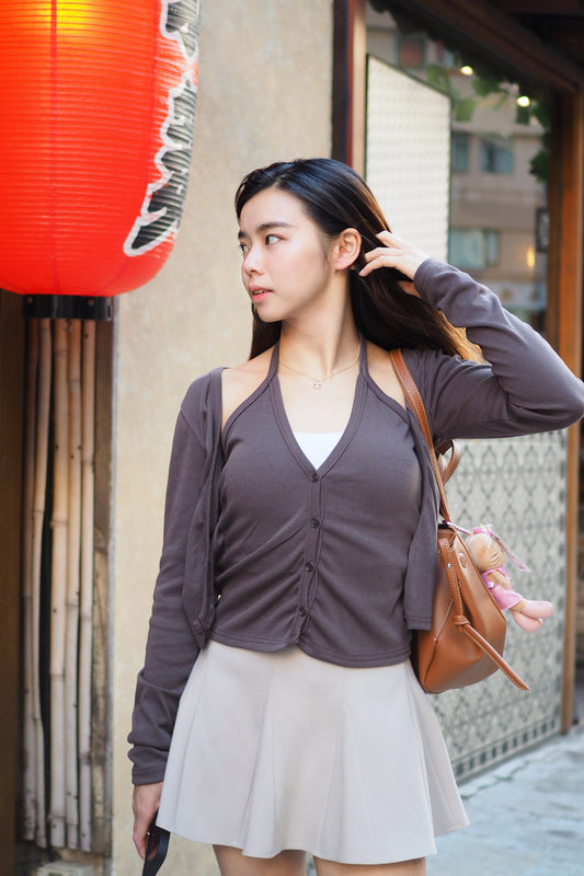 假兩件掛頸背心外套