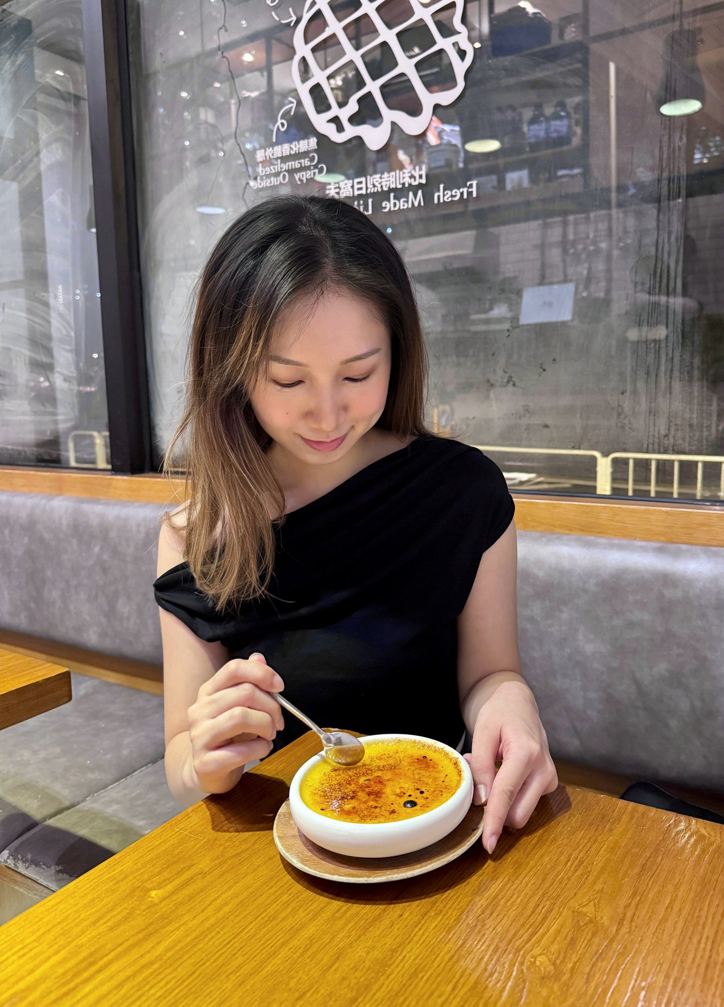 ［一件多穿］斜肩皺皺短䄂Top