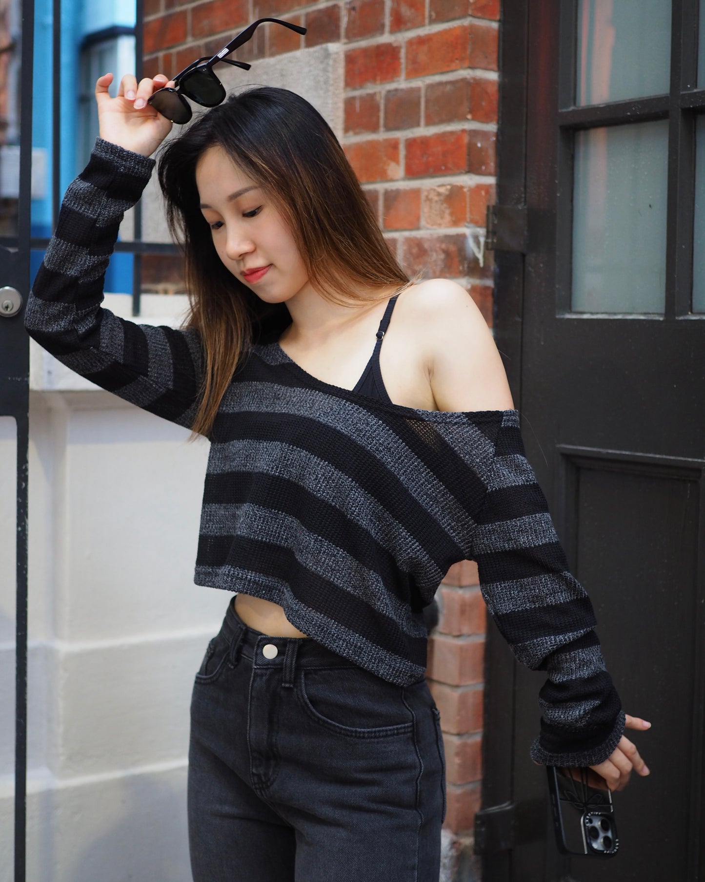 短身V領型格針織Top